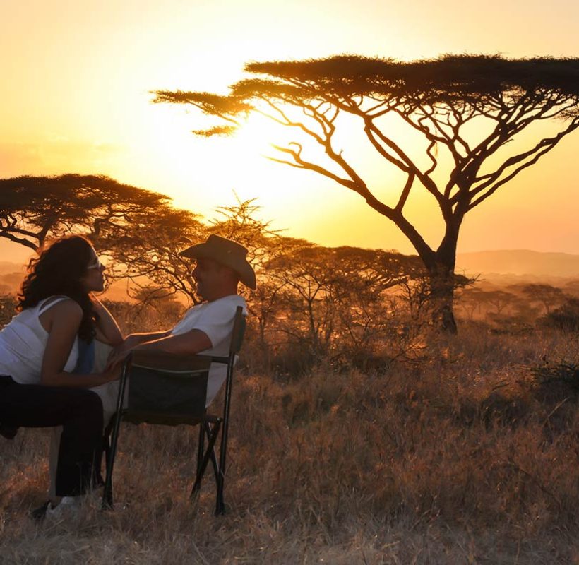 Honeymoon-safari-couple-having-fun