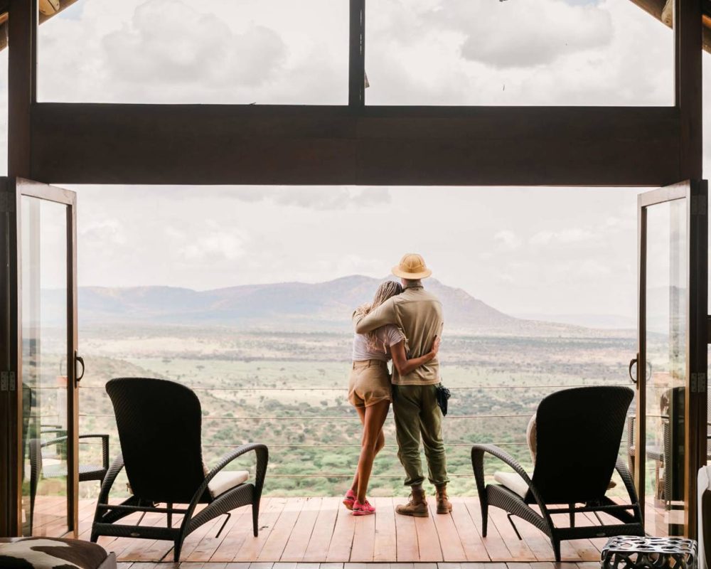 couples-safaris-kenya-cottars-bush-villa